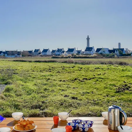 Sejour Breton A 7 Avec Vue Sur Le Phare D'eckmuehl Ferienhaus